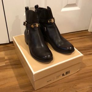 Michael Kors chocolate leather arley ankle boot